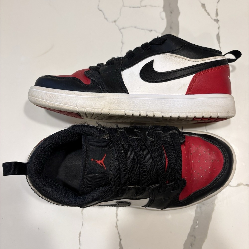Air Jordan 1 Low "Bred Toe" Size 2.5Y White Black Red Sneakers Swoosh DR9748-161